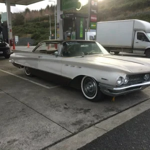 car 8